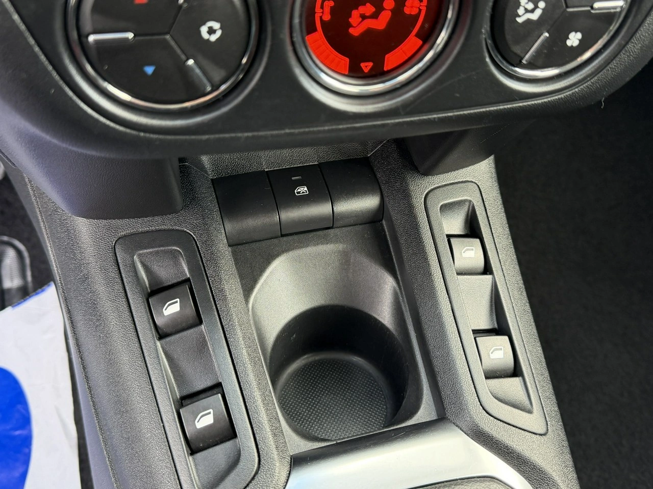 Citroën C-Elysée - Zdjęcie 25