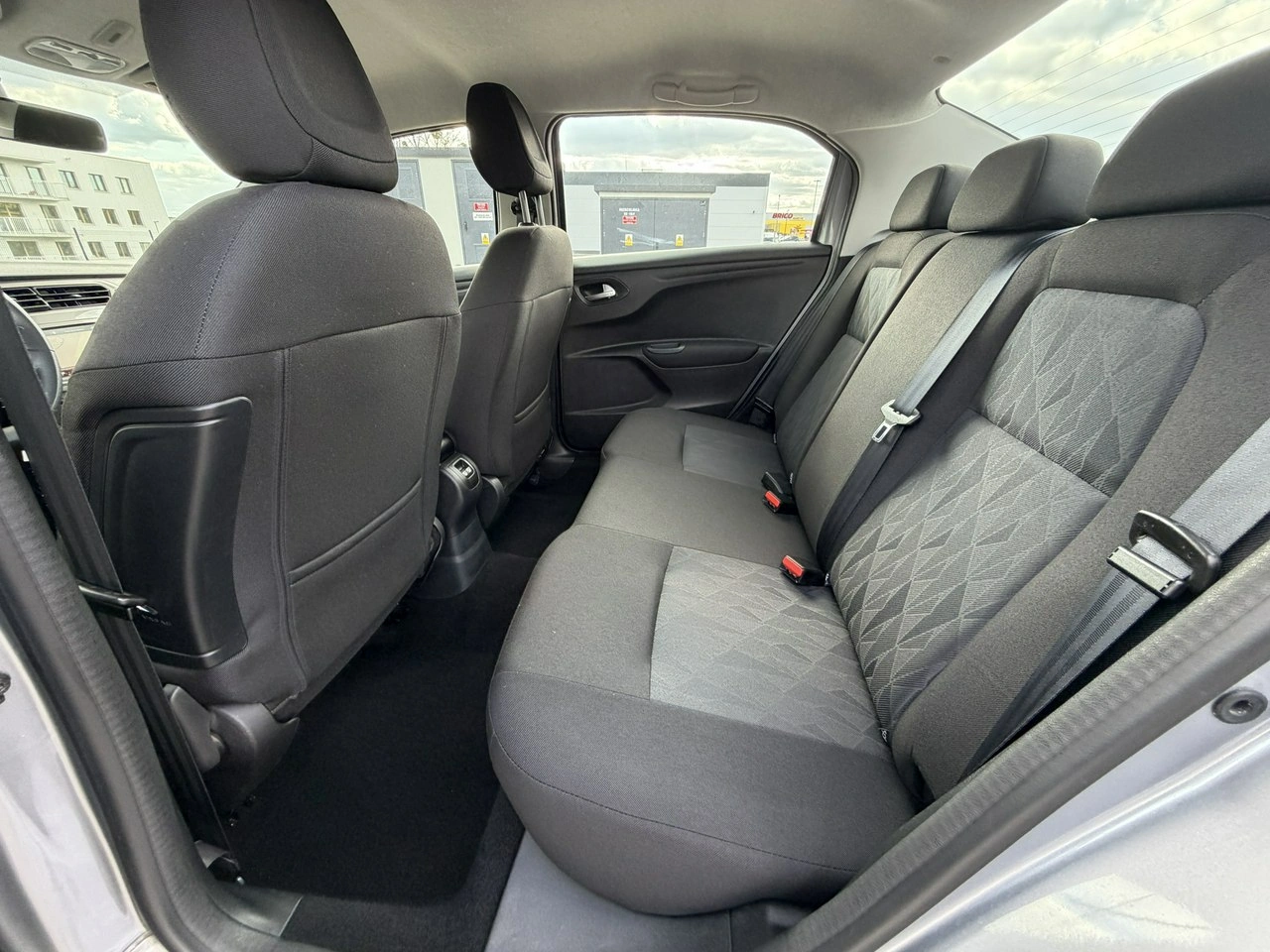 Citroën C-Elysée - Zdjęcie 28