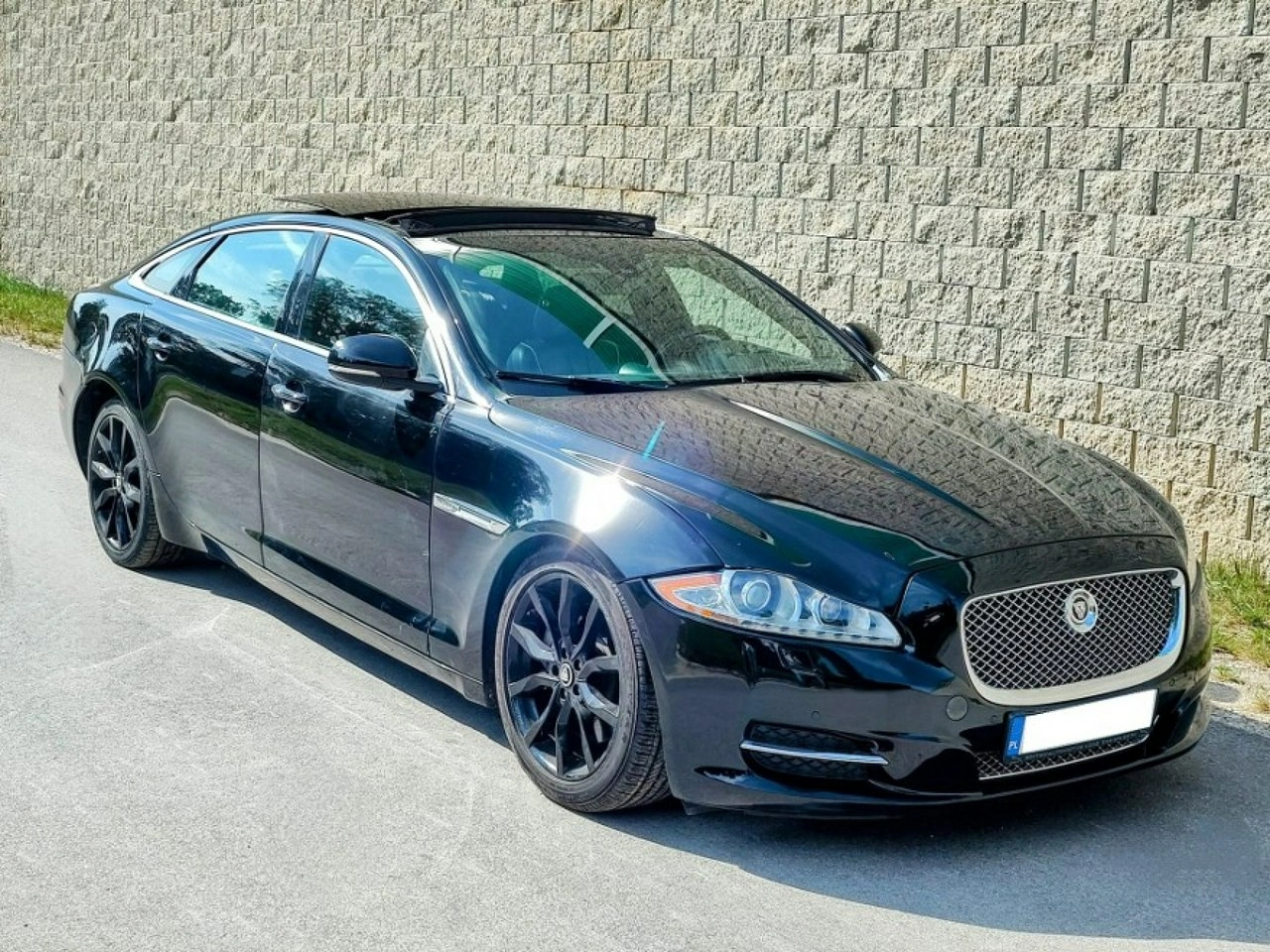 Jaguar XJ - Zdjęcie 2