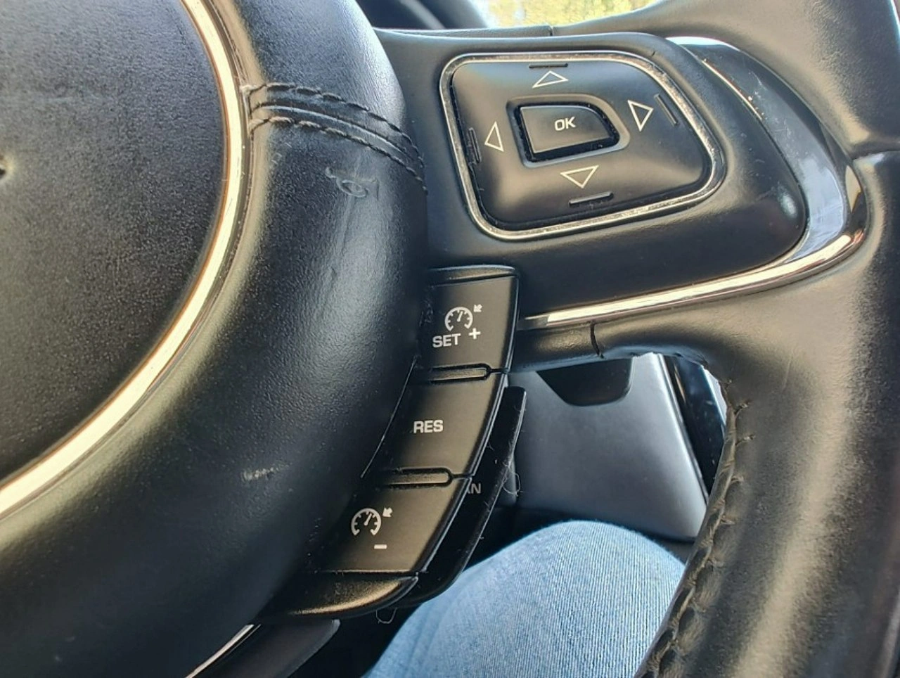 Jaguar XJ - Zdjęcie 20