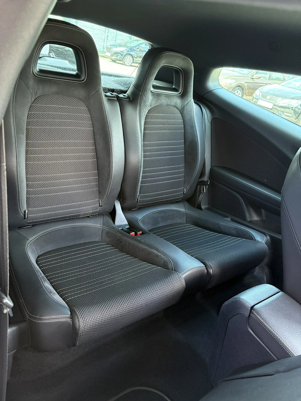 Volkswagen Scirocco - Zdjęcie 12