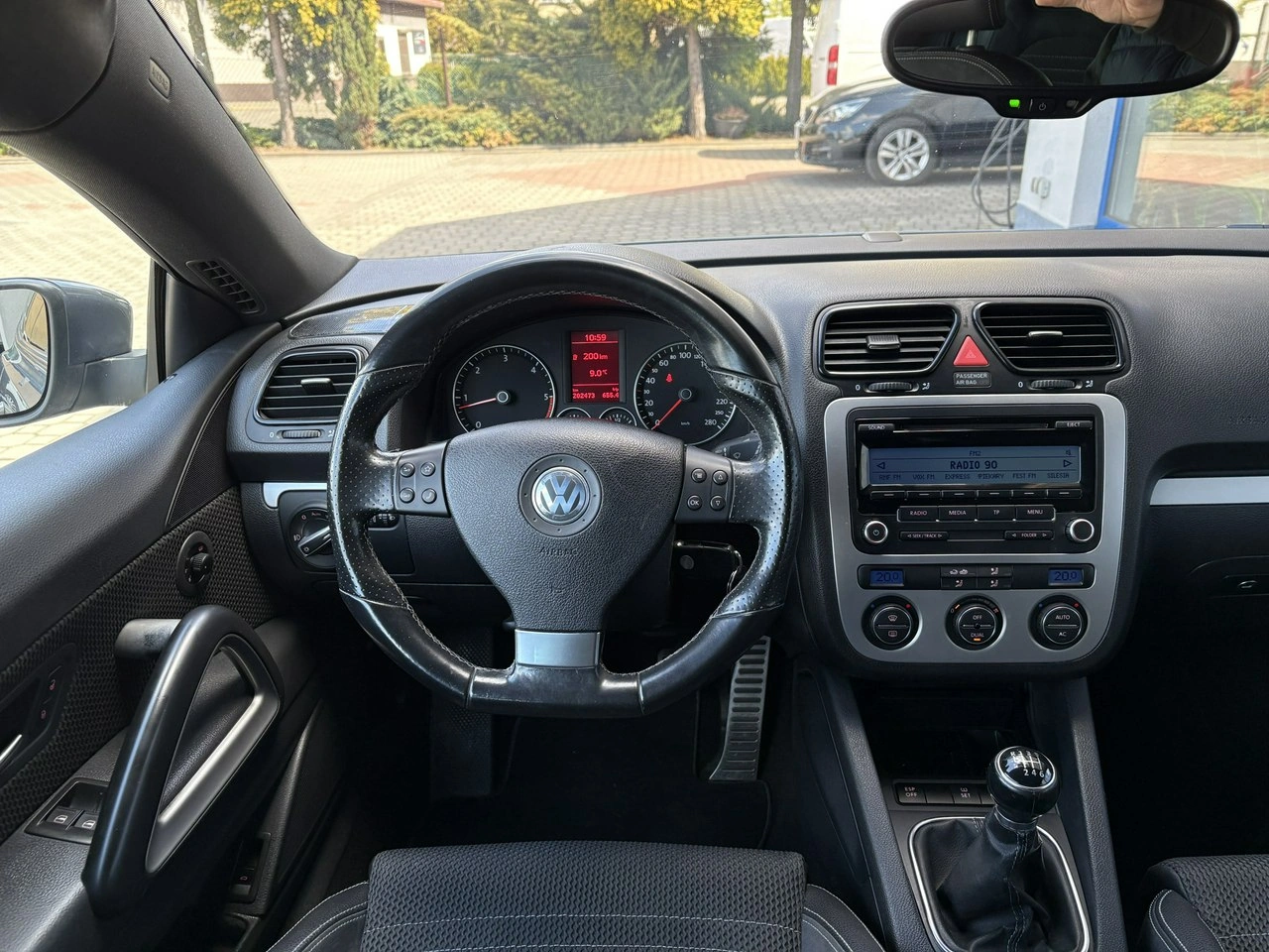 Volkswagen Scirocco - Zdjęcie 14