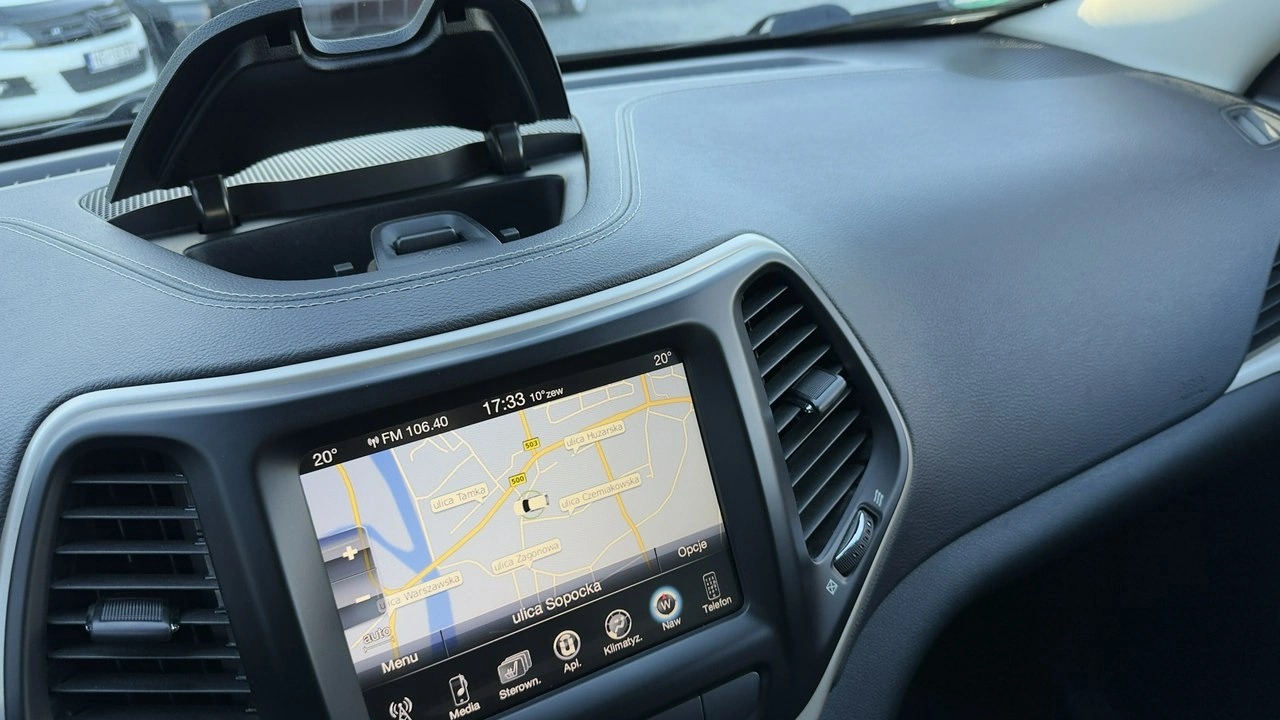 Jeep Cherokee - Zdjęcie 32