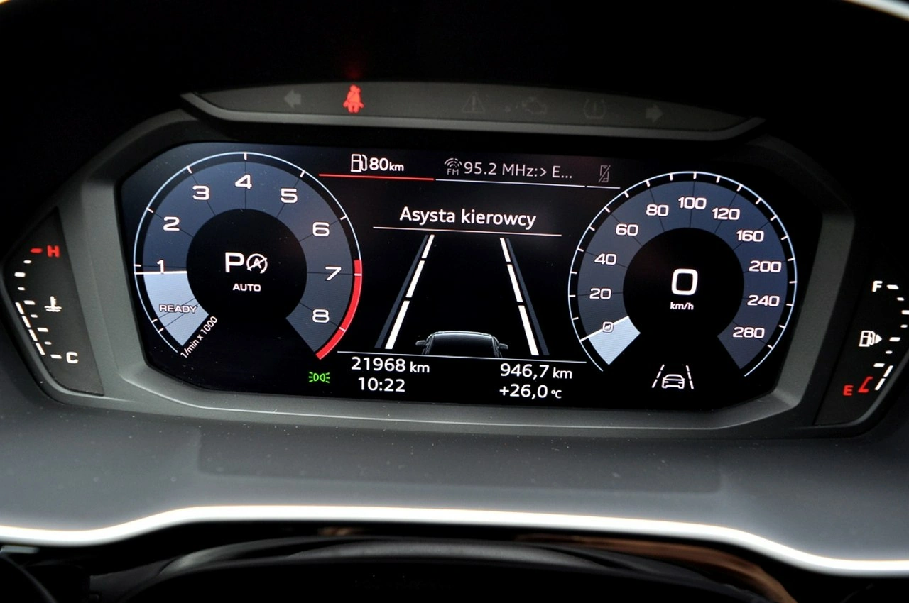 Audi Q3 - Zdjęcie 28