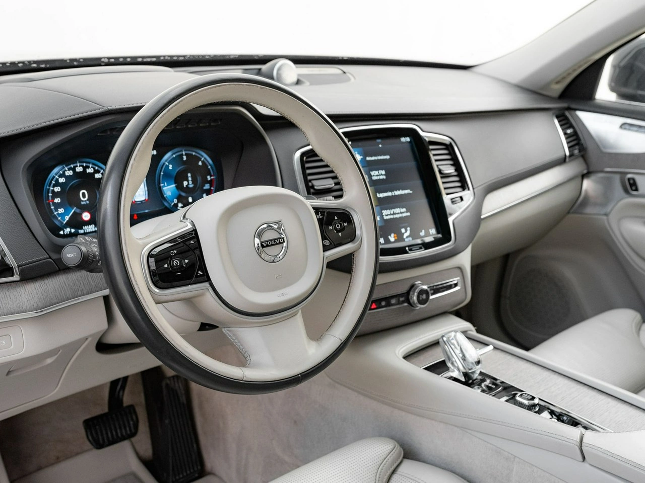 Volvo XC 90 - Zdjęcie 5