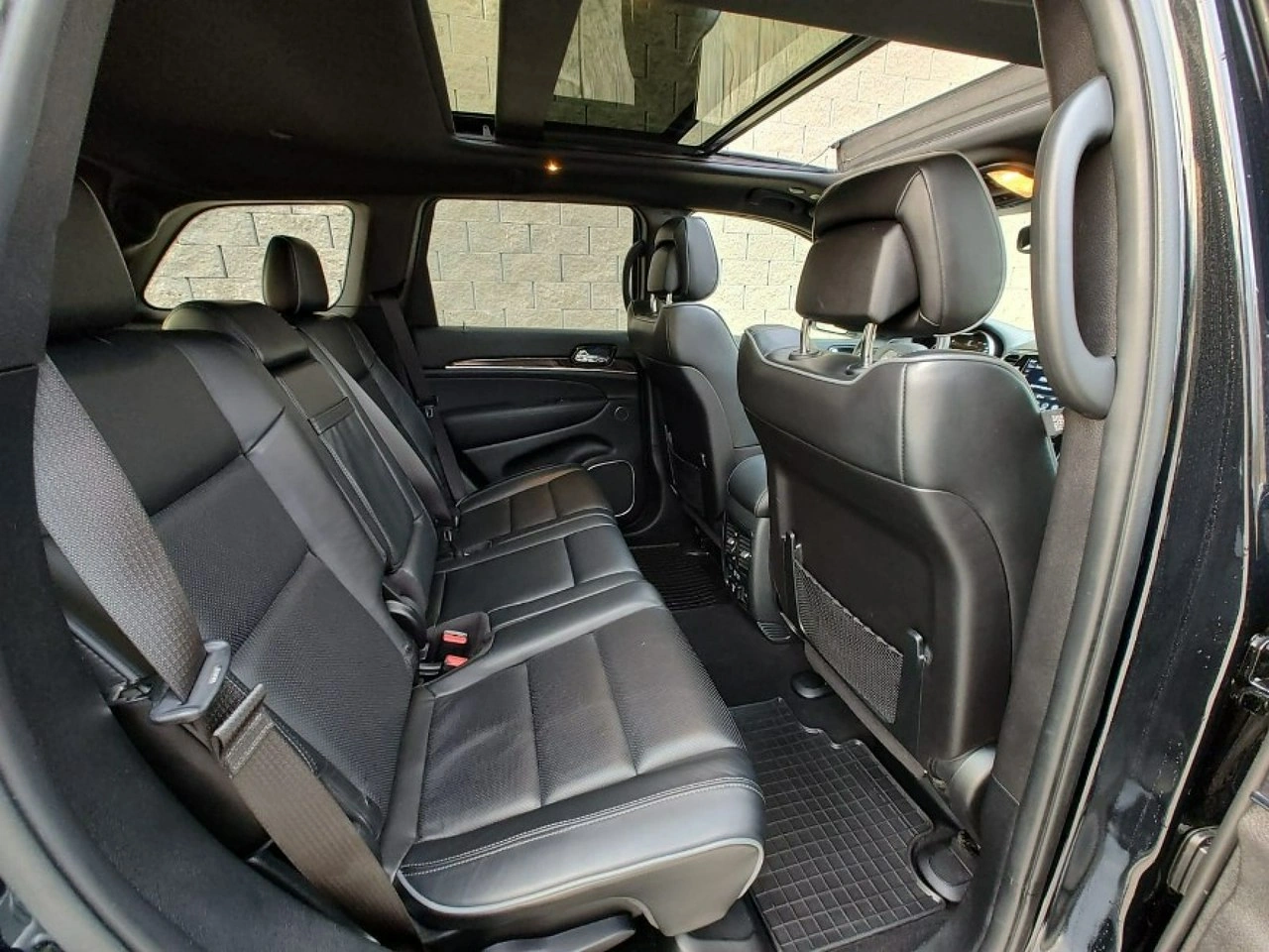 Jeep Grand Cherokee - Zdjęcie 11