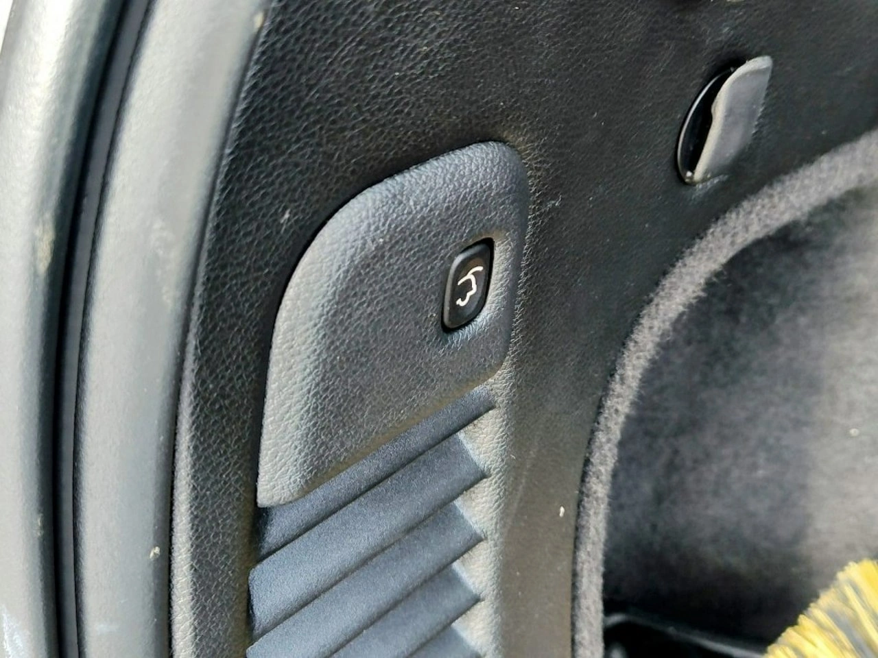 Jeep Grand Cherokee - Zdjęcie 21