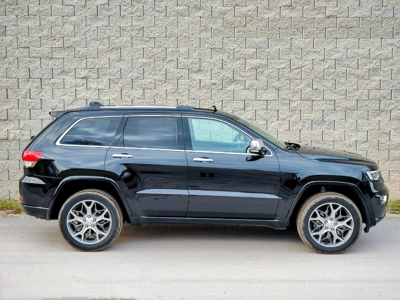 Jeep Grand Cherokee - Zdjęcie 3