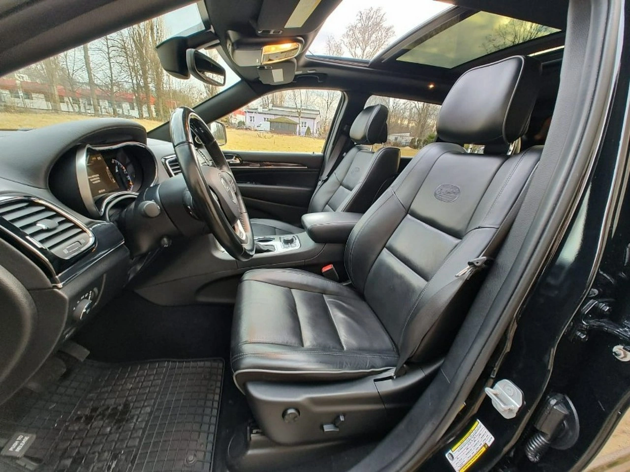 Jeep Grand Cherokee - Zdjęcie 9