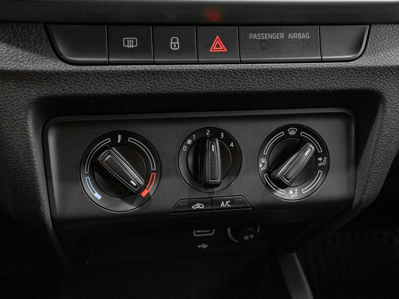 Skoda Fabia - Zdjęcie 14