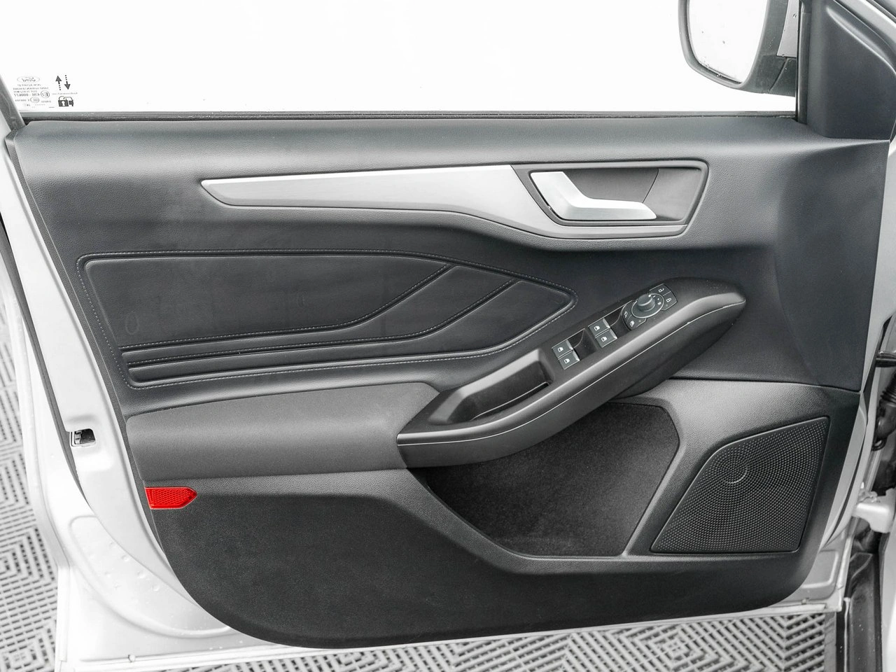 Ford Focus - Zdjęcie 9