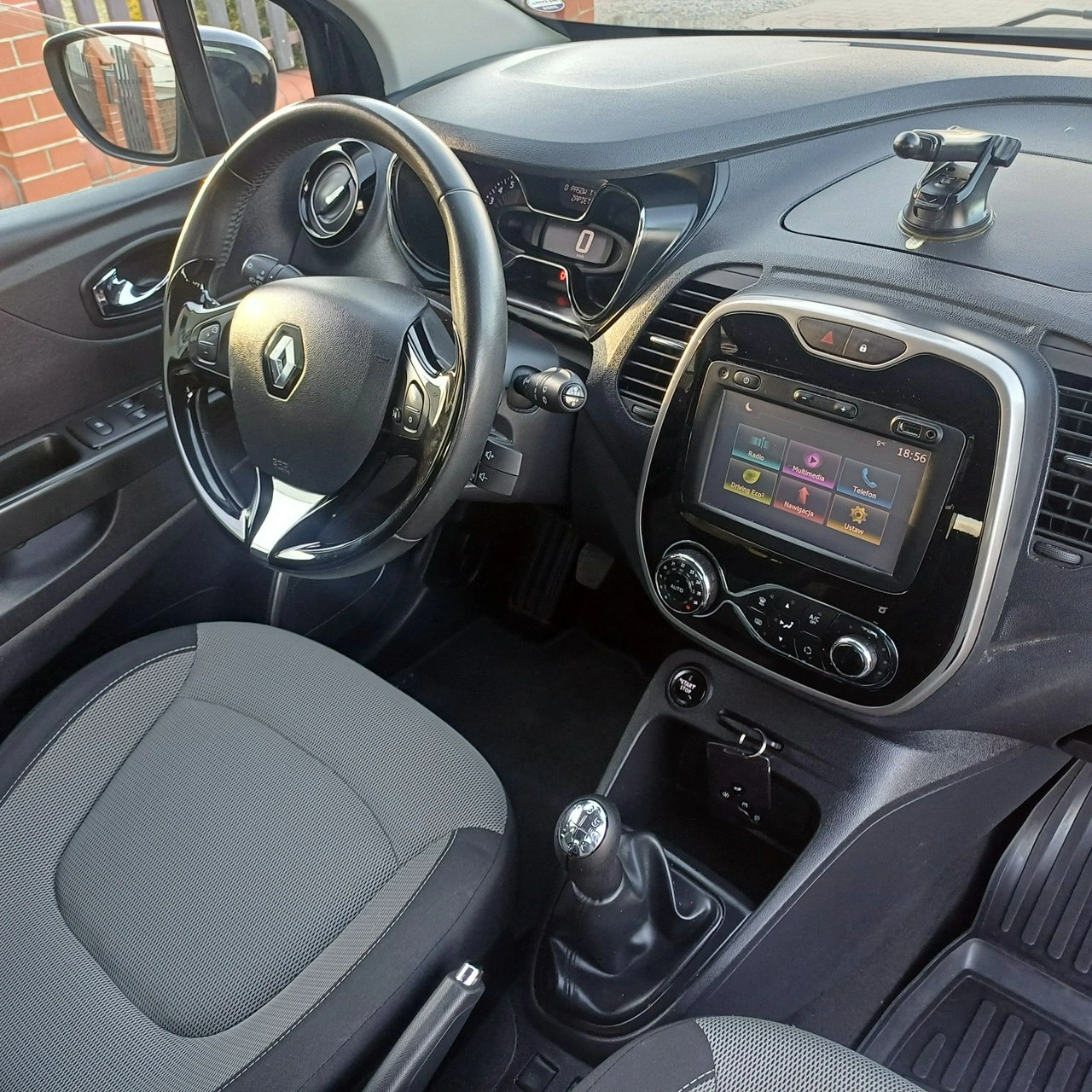 Renault Captur - Zdjęcie 9