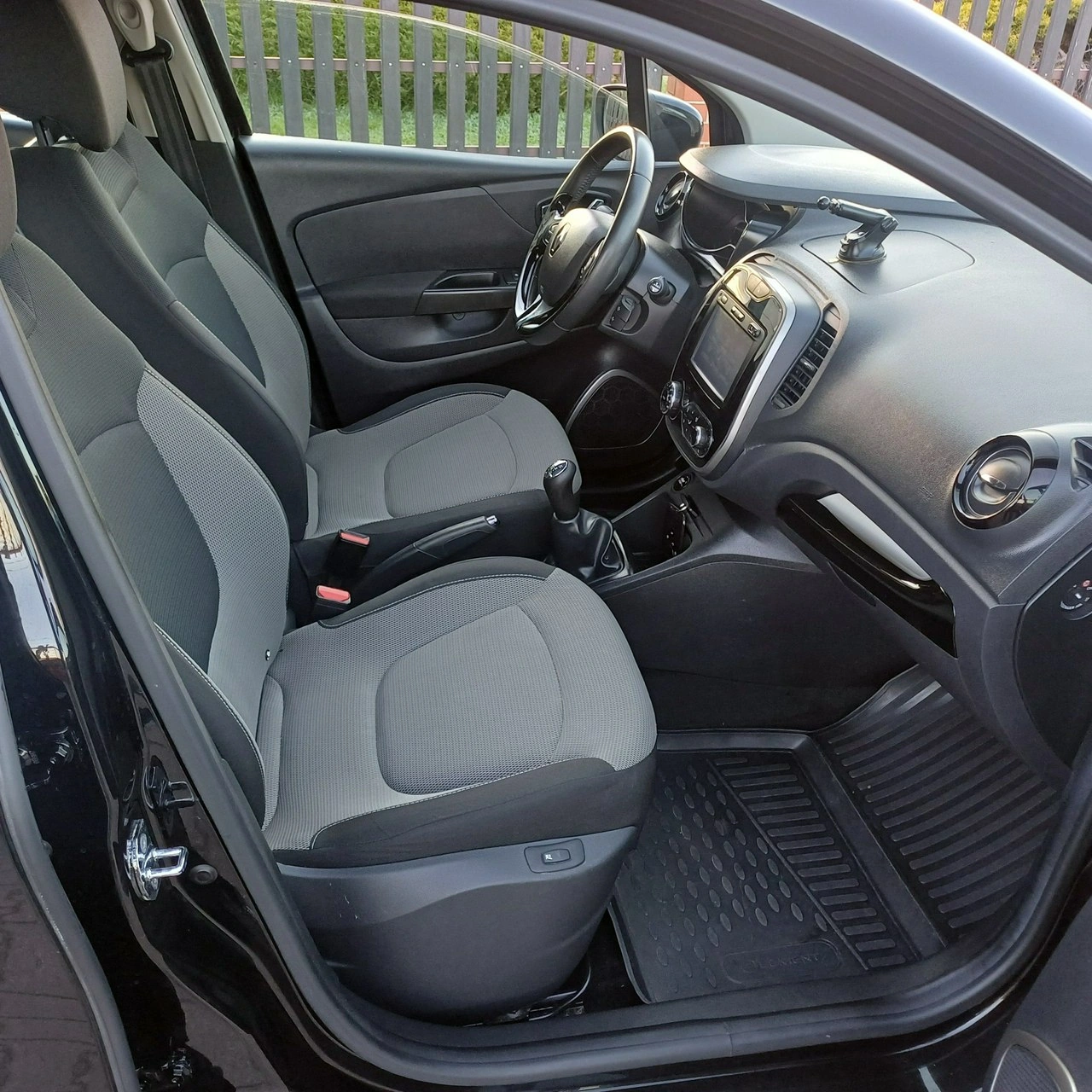 Renault Captur - Zdjęcie 11