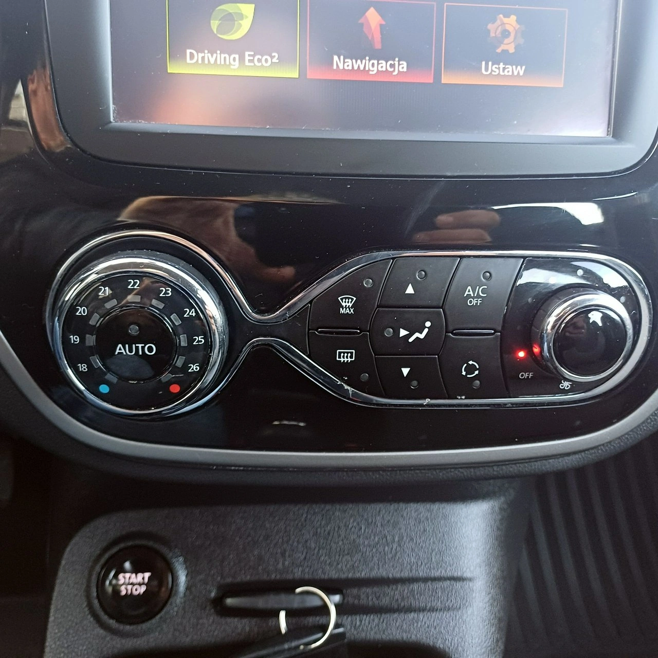 Renault Captur - Zdjęcie 18