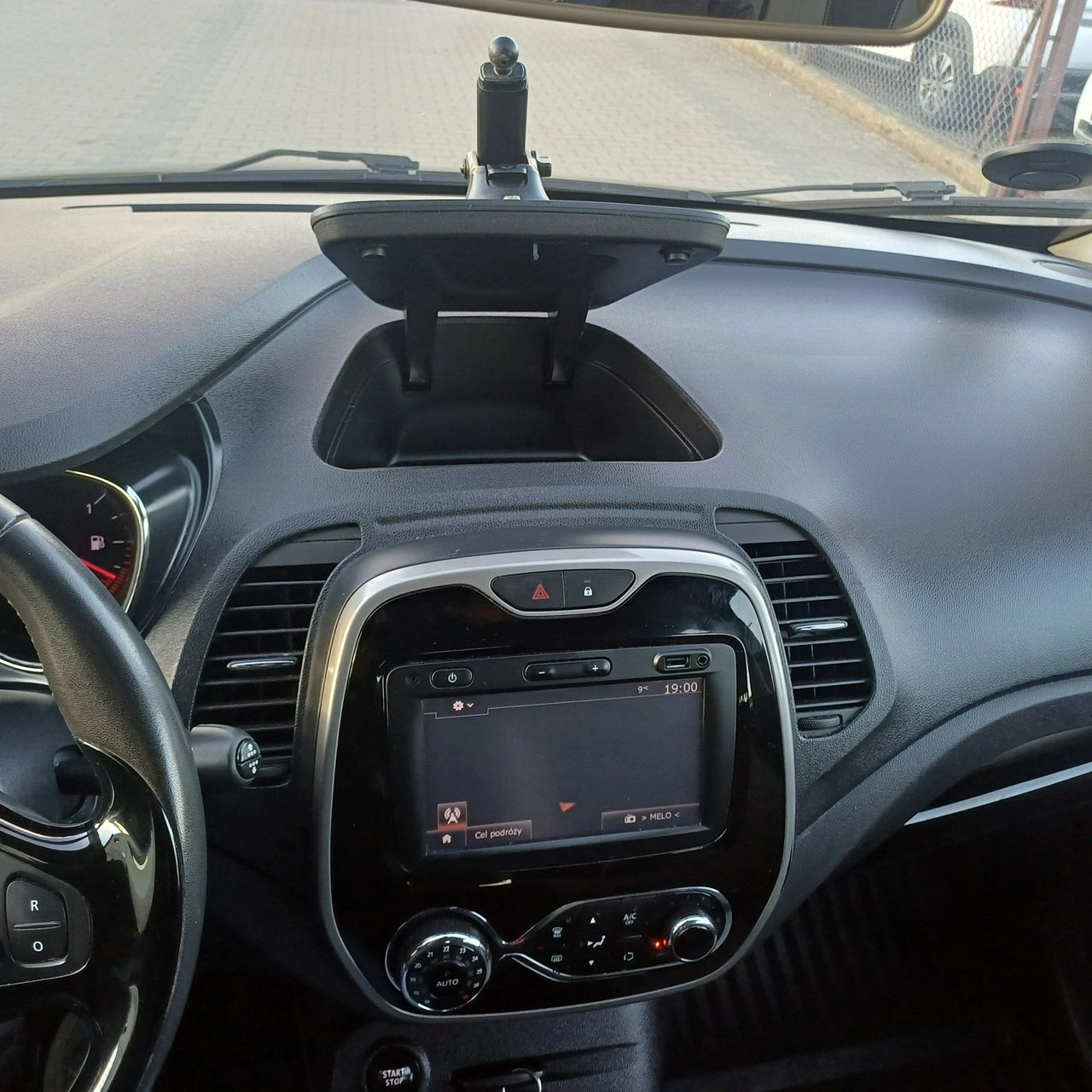 Renault Captur - Zdjęcie 19