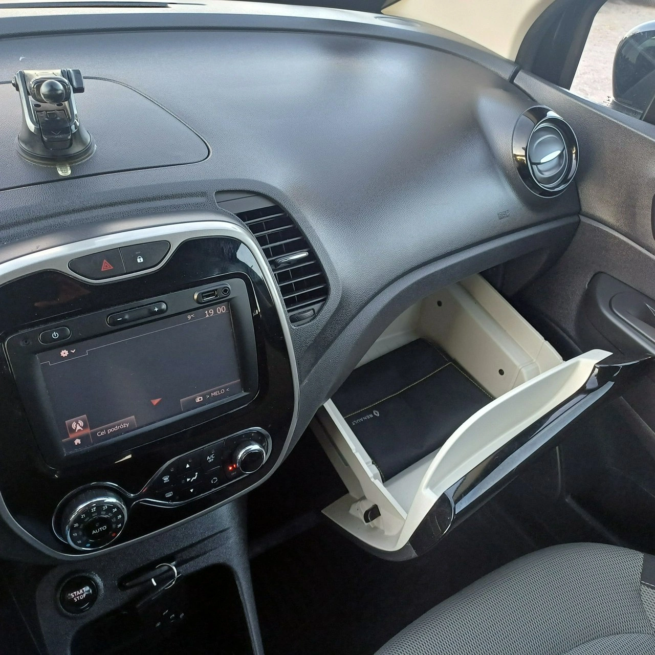 Renault Captur - Zdjęcie 20