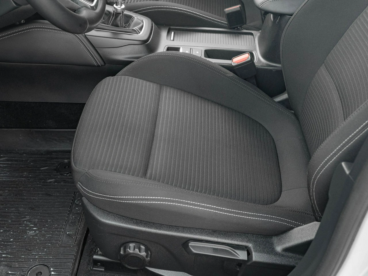 Ford Focus - Zdjęcie 12