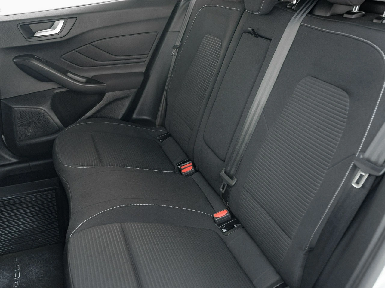 Ford Focus - Zdjęcie 28