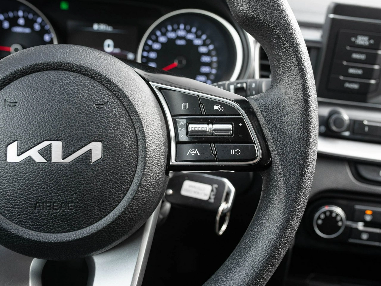 Kia Ceed - Zdjęcie 13