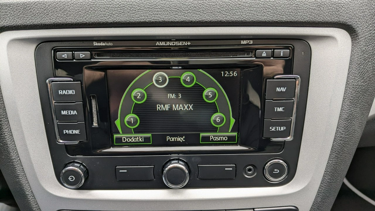 Skoda Octavia - Zdjęcie 25