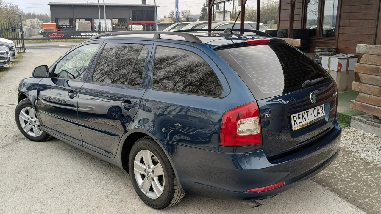 Skoda Octavia - Zdjęcie 8