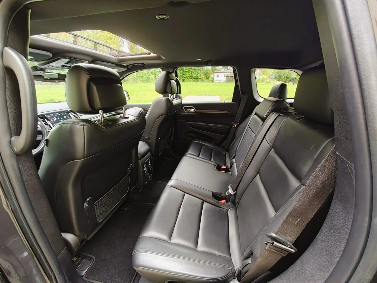 Jeep Grand Cherokee - Zdjęcie 15