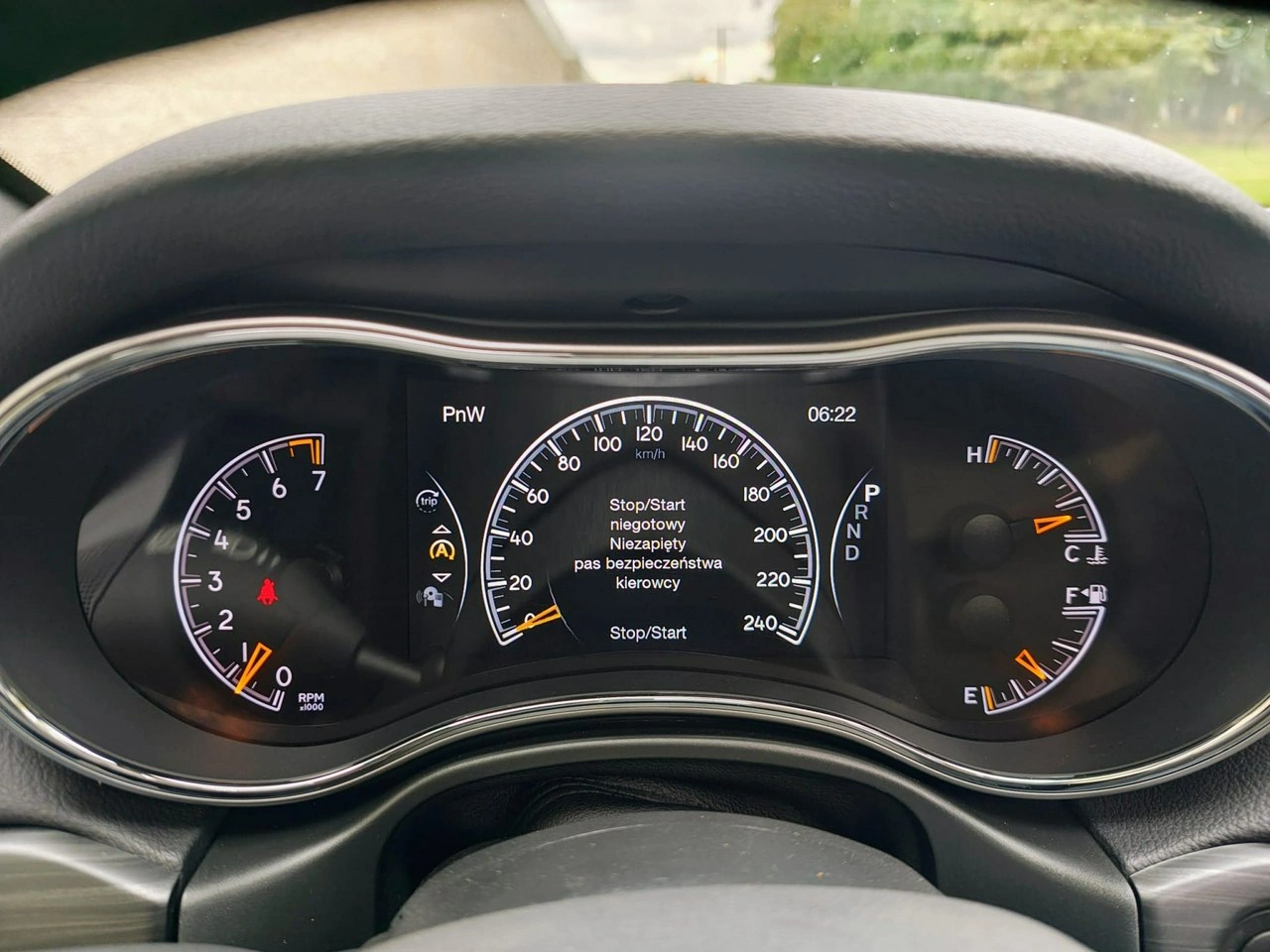 Jeep Grand Cherokee - Zdjęcie 20