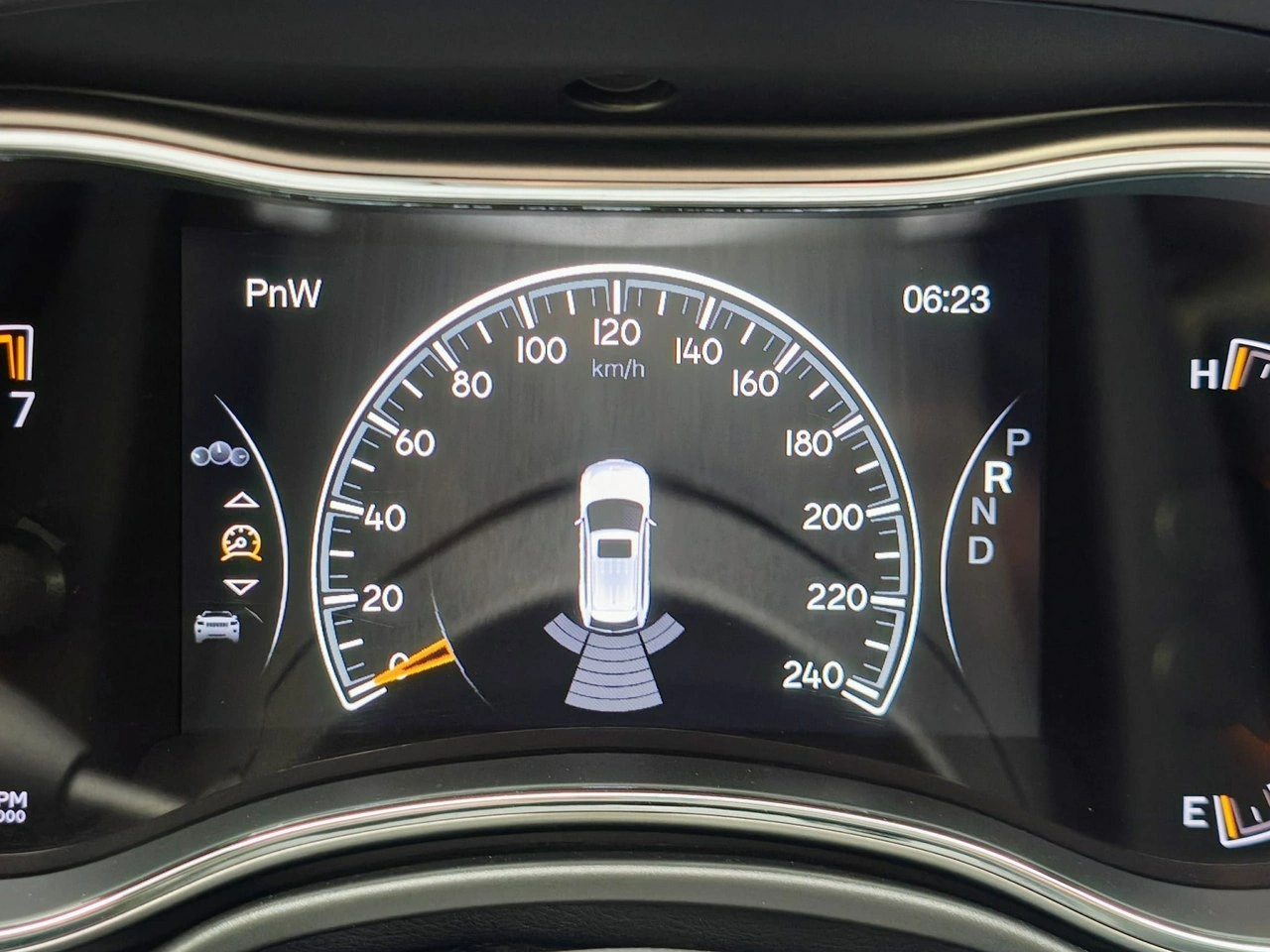 Jeep Grand Cherokee - Zdjęcie 21