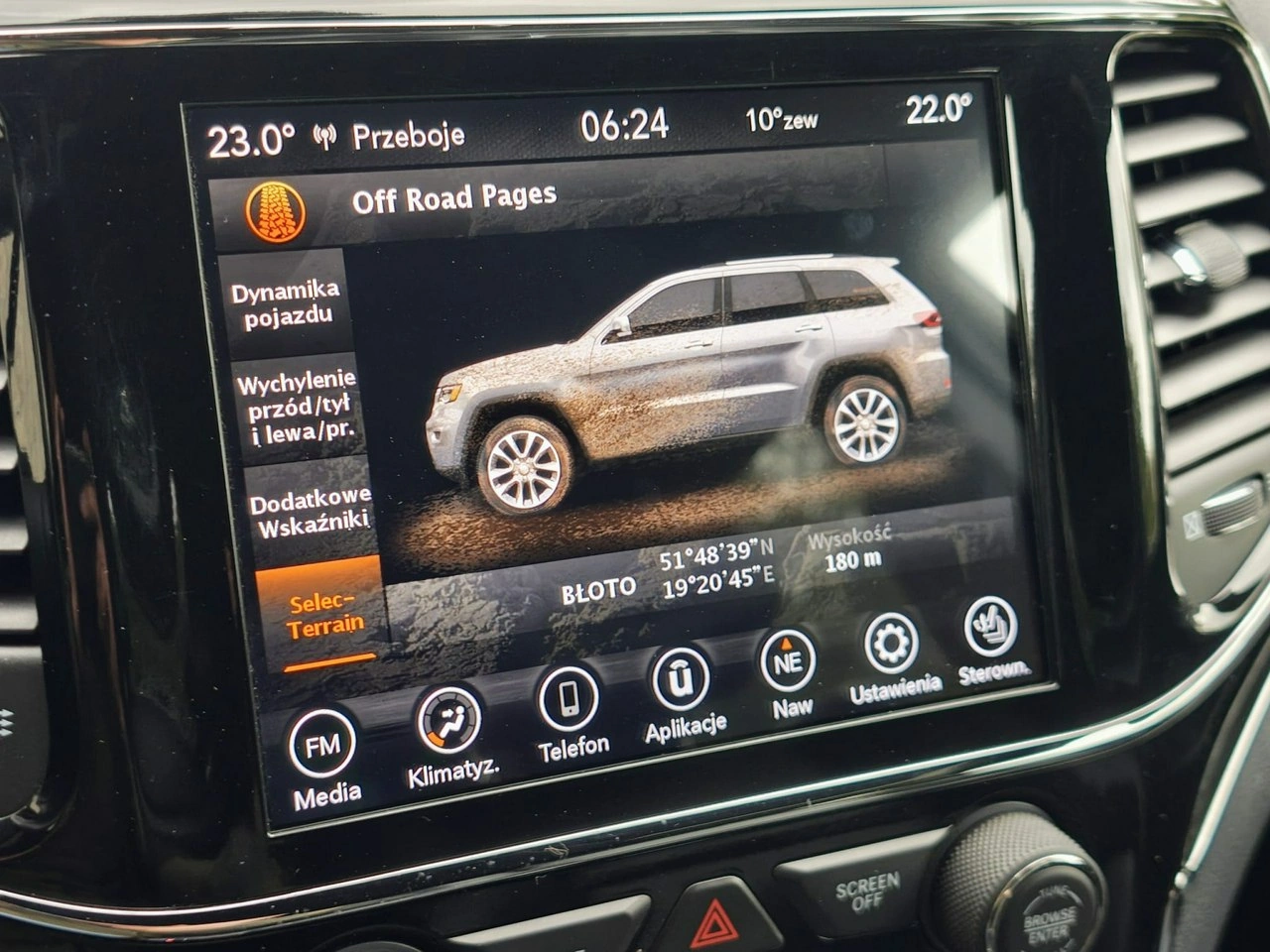 Jeep Grand Cherokee - Zdjęcie 28