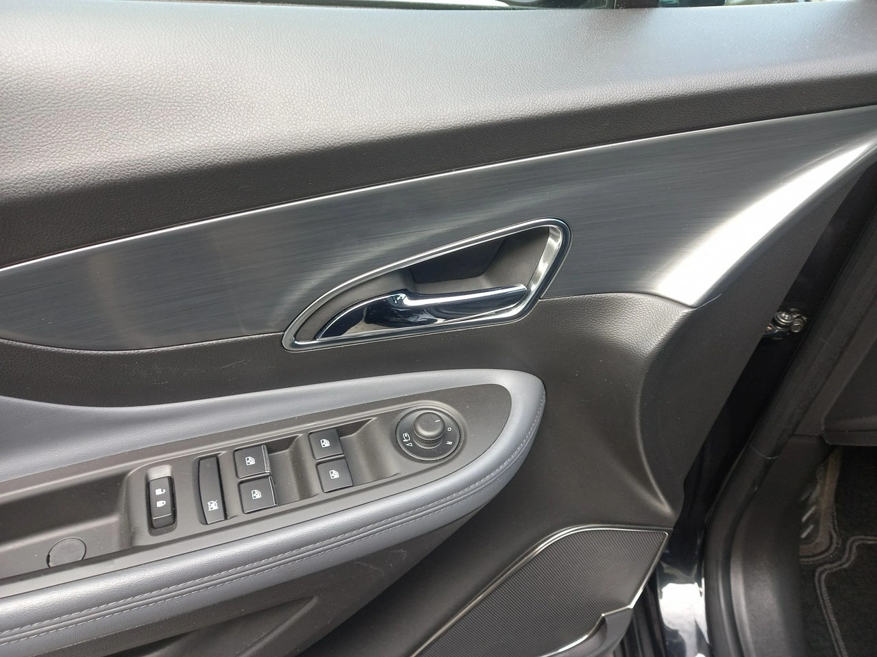 Opel Mokka - Zdjęcie 27