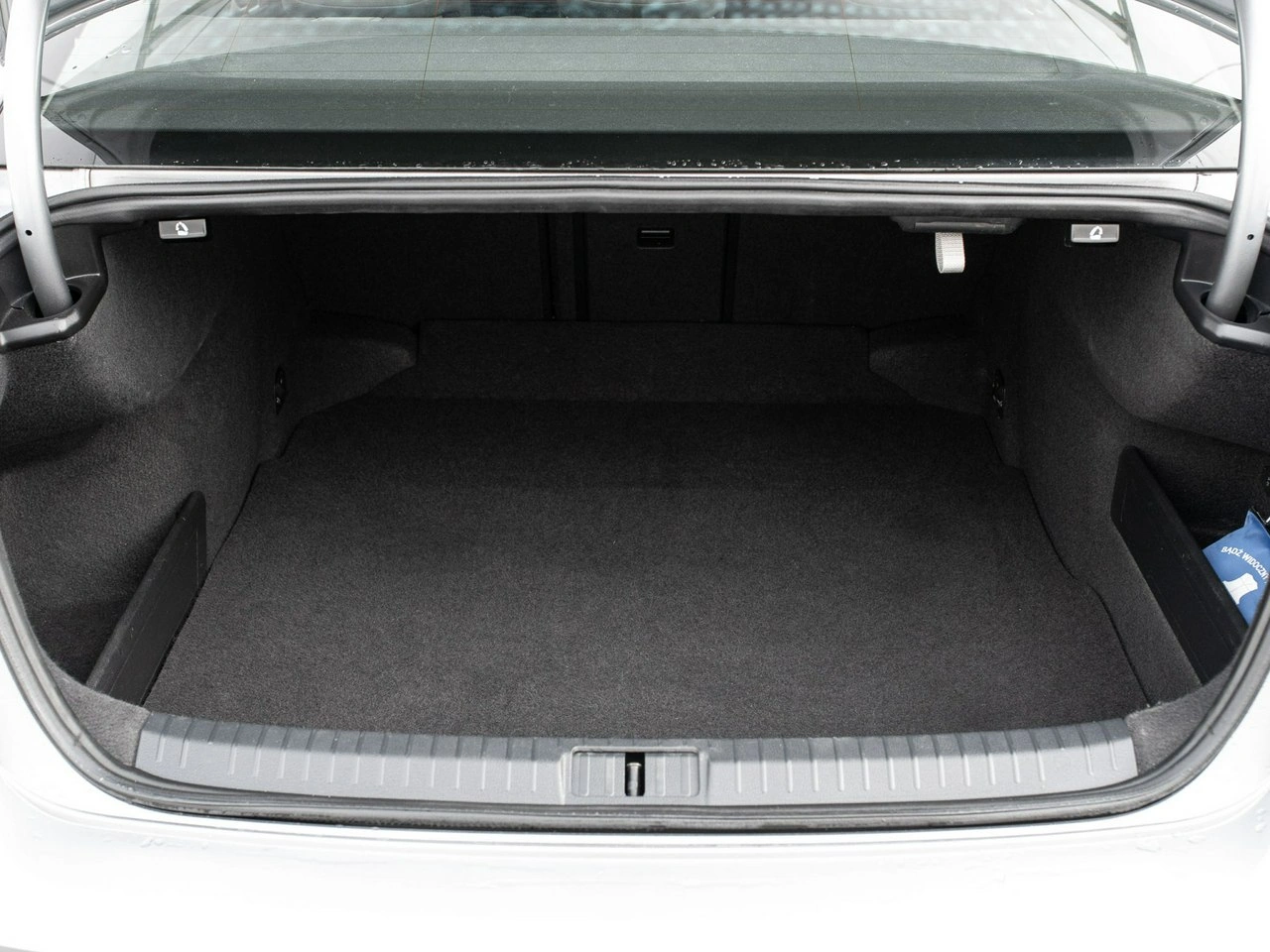 Volkswagen Passat - Zdjęcie 27