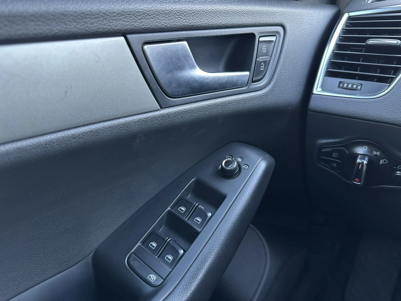 Audi Q5 - Zdjęcie 28