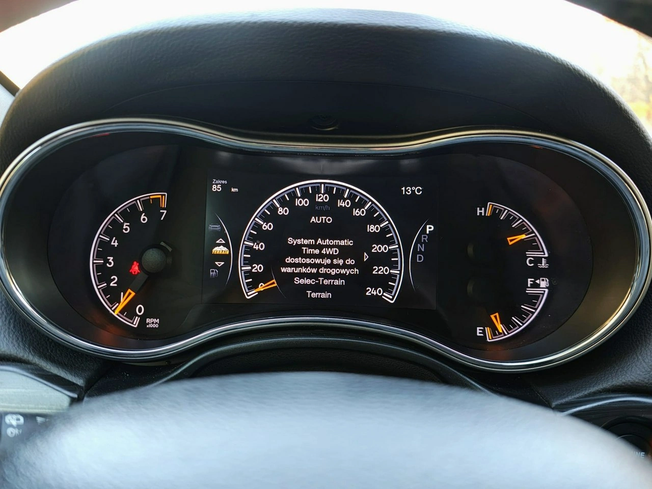 Jeep Grand Cherokee - Zdjęcie 11