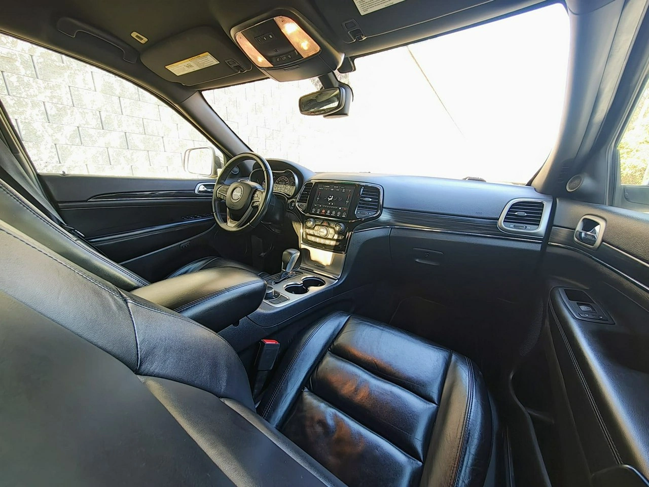 Jeep Grand Cherokee - Zdjęcie 14