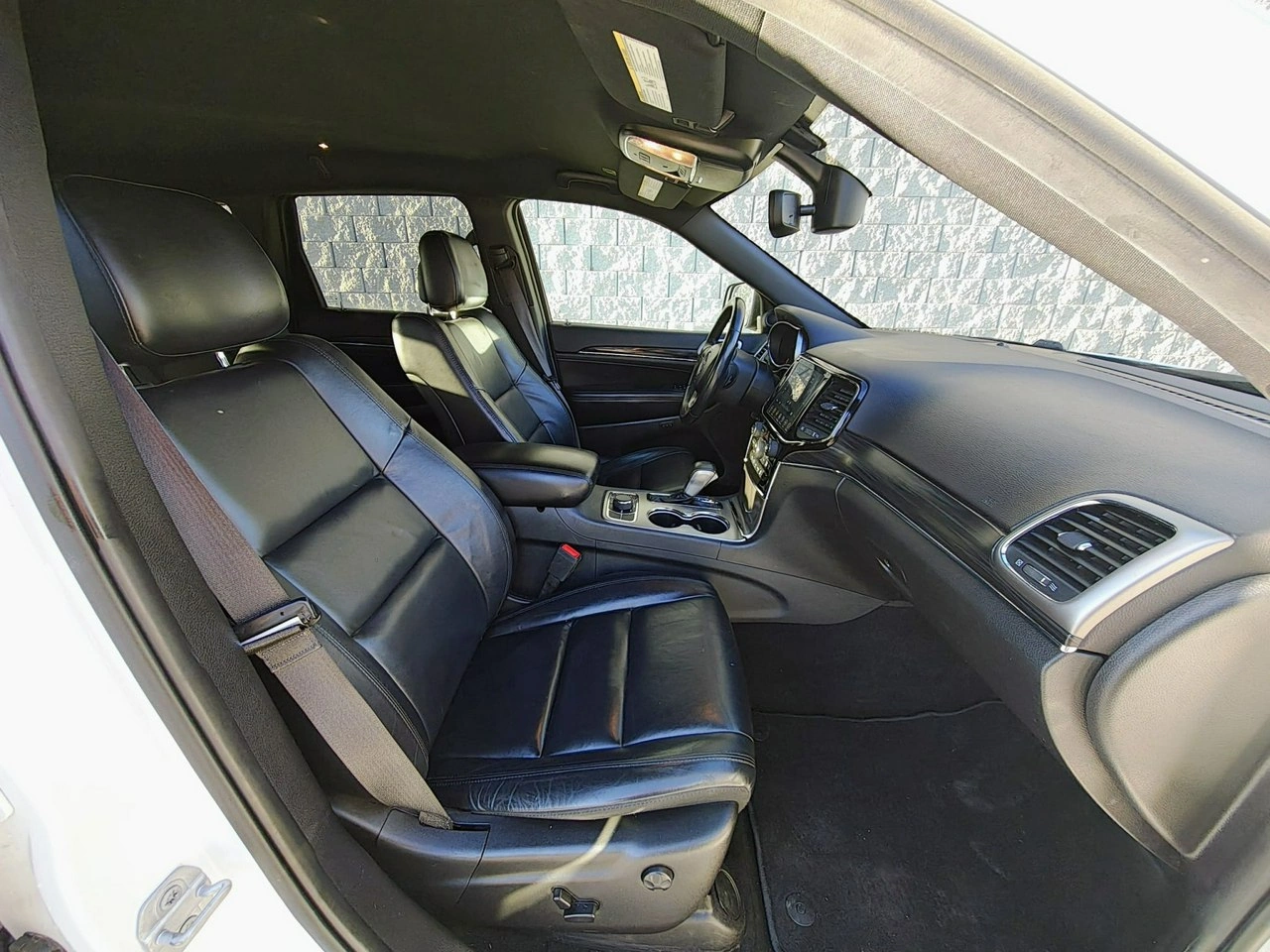 Jeep Grand Cherokee - Zdjęcie 16