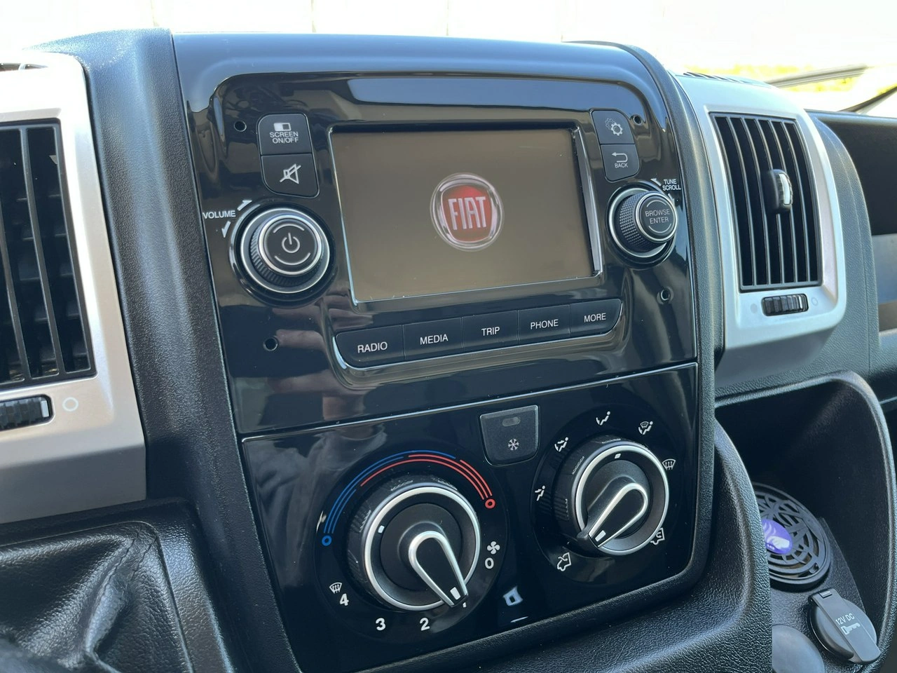 Fiat Ducato - Zdjęcie 23