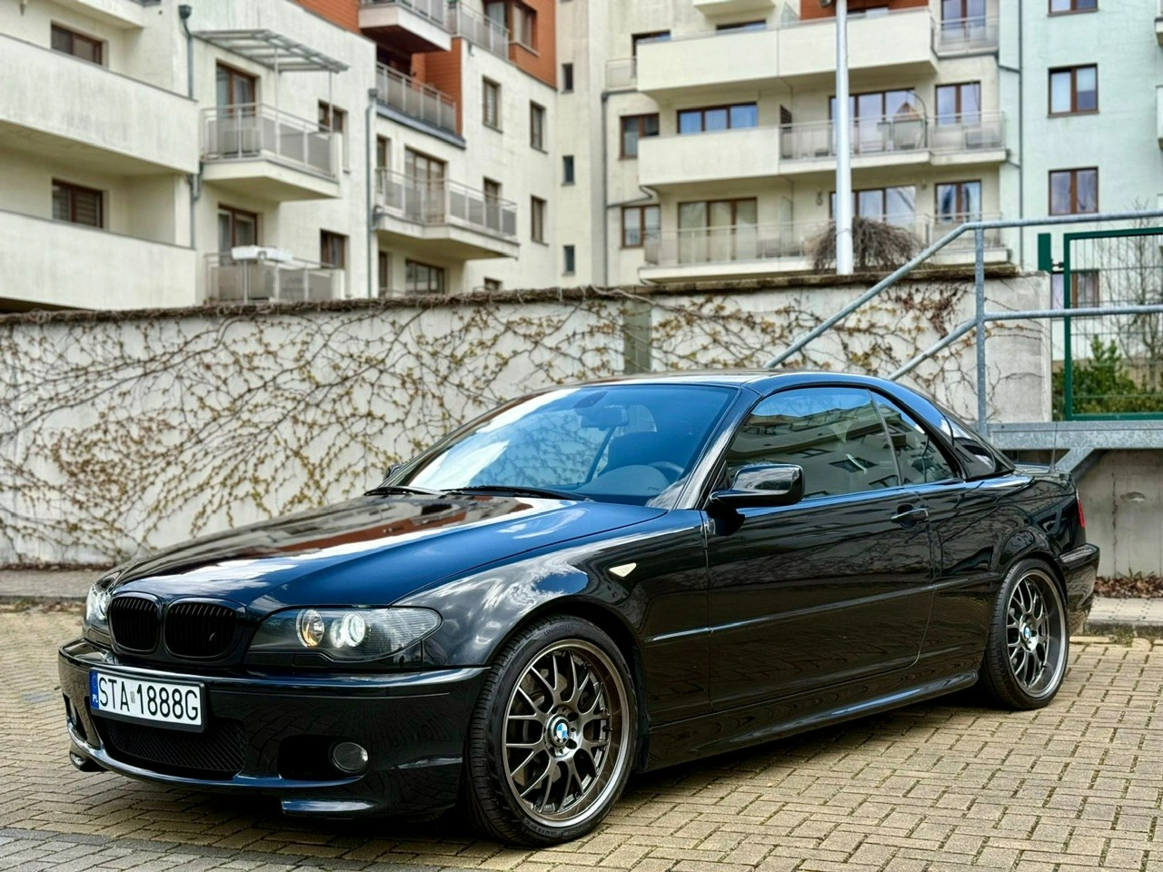 BMW 330 - Zdjęcie 4