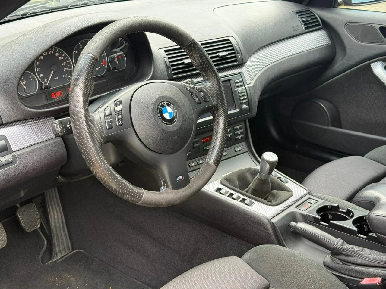 BMW 330 - Zdjęcie 22