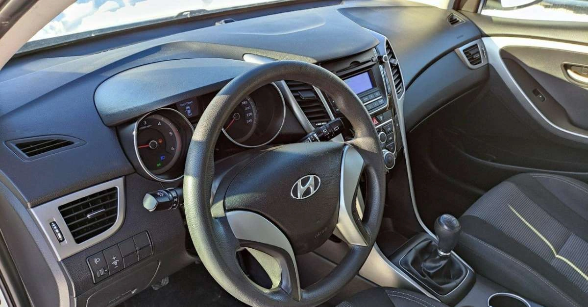 Hyundai i30 - Zdjęcie 26