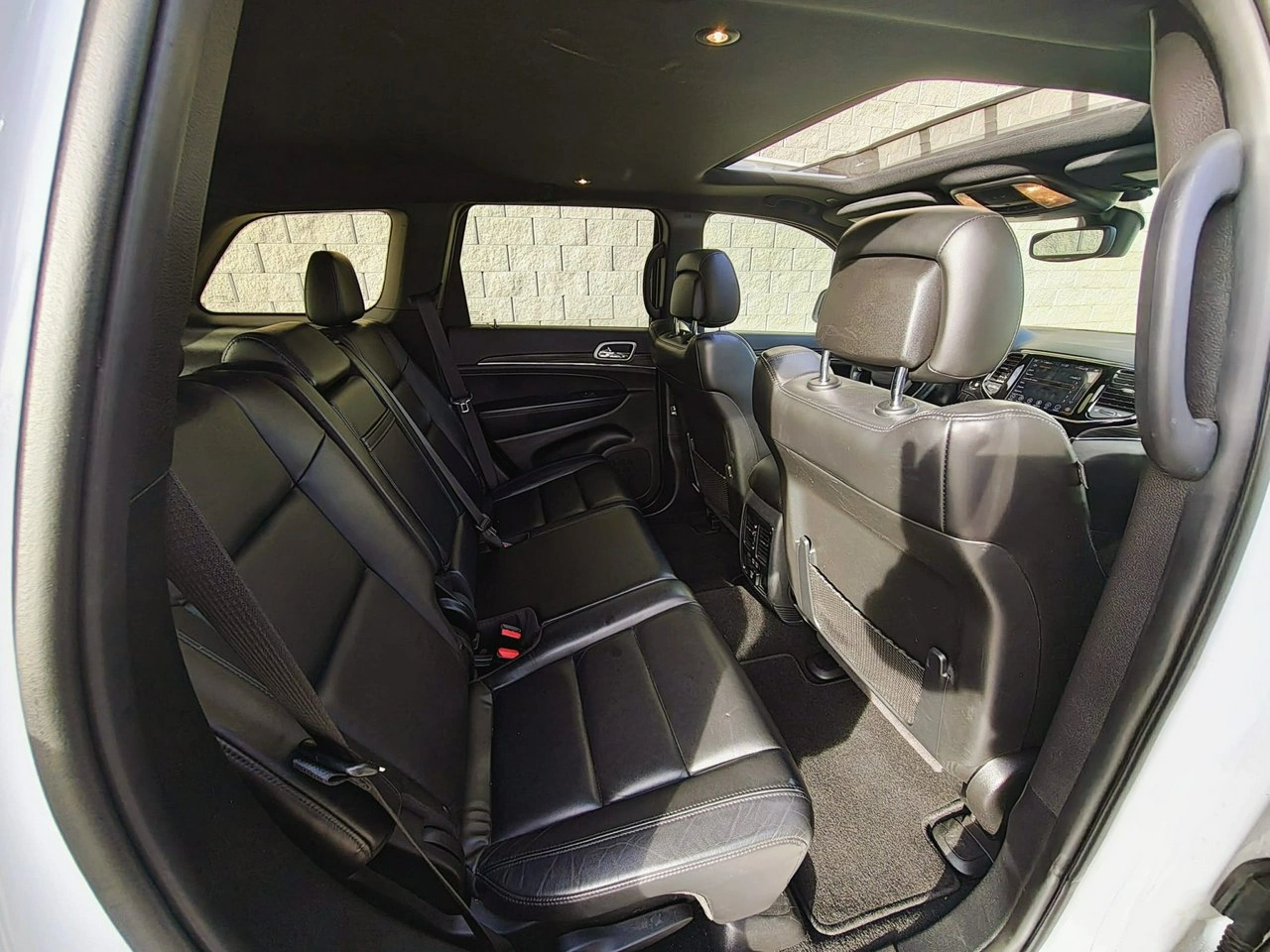 Jeep Grand Cherokee - Zdjęcie 13