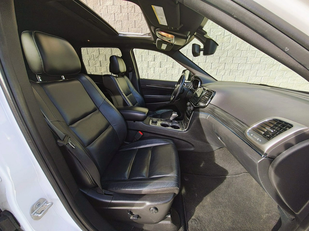 Jeep Grand Cherokee - Zdjęcie 15