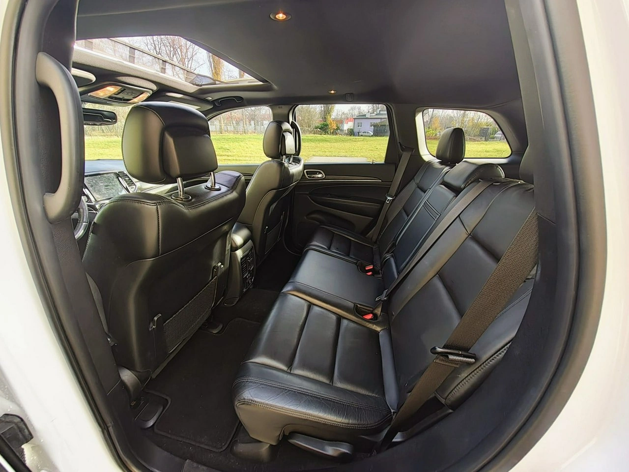 Jeep Grand Cherokee - Zdjęcie 16
