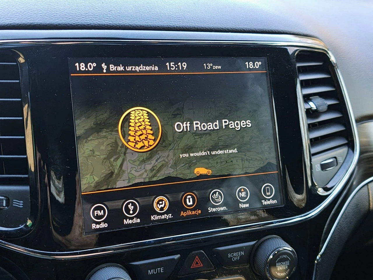 Jeep Grand Cherokee - Zdjęcie 20