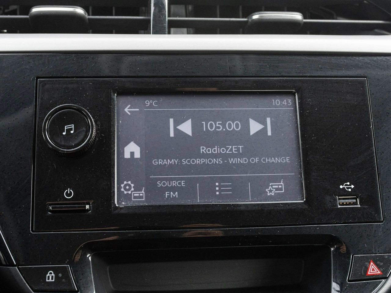 Opel Corsa - Zdjęcie 16