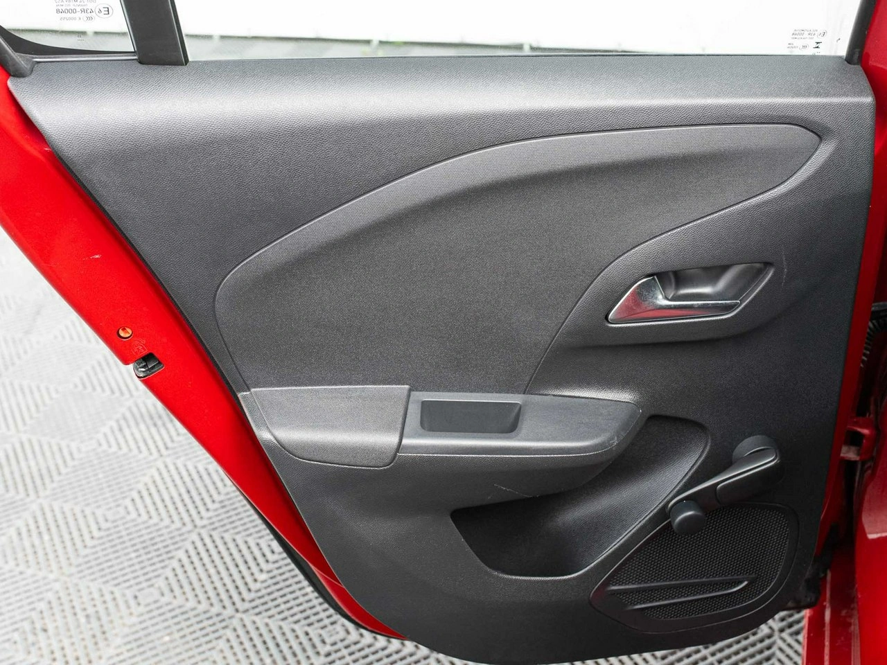 Opel Corsa - Zdjęcie 18