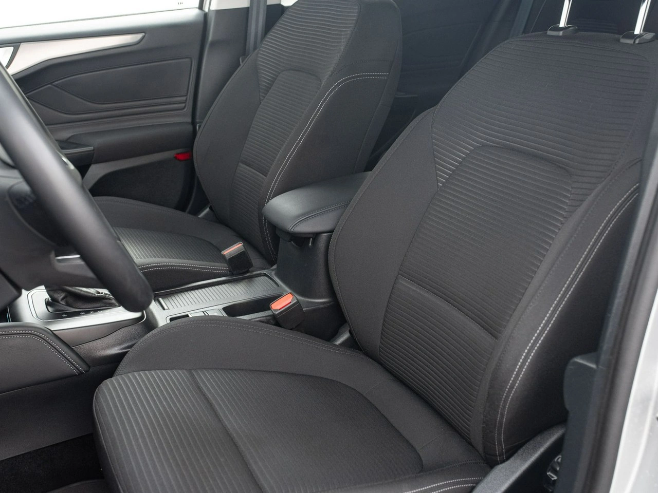 Ford Focus - Zdjęcie 11