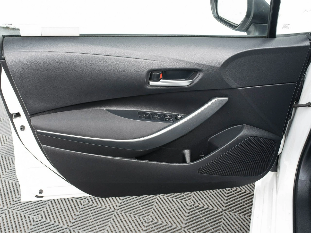 Toyota Corolla - Zdjęcie 8