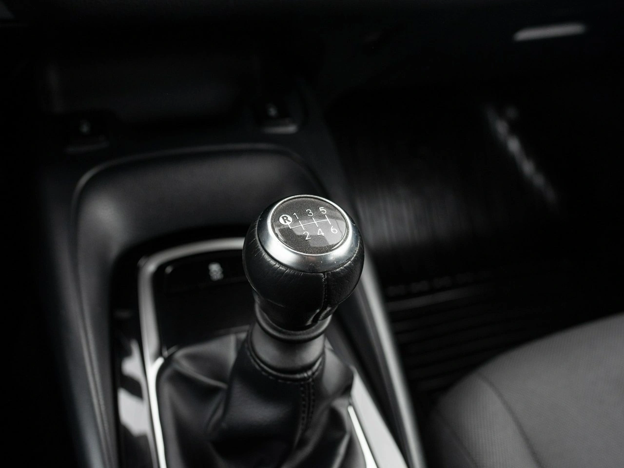 Toyota Corolla - Zdjęcie 14