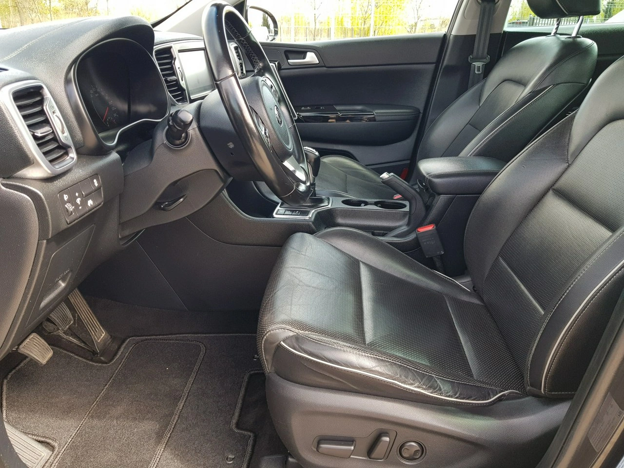 Kia Sportage - Zdjęcie 8