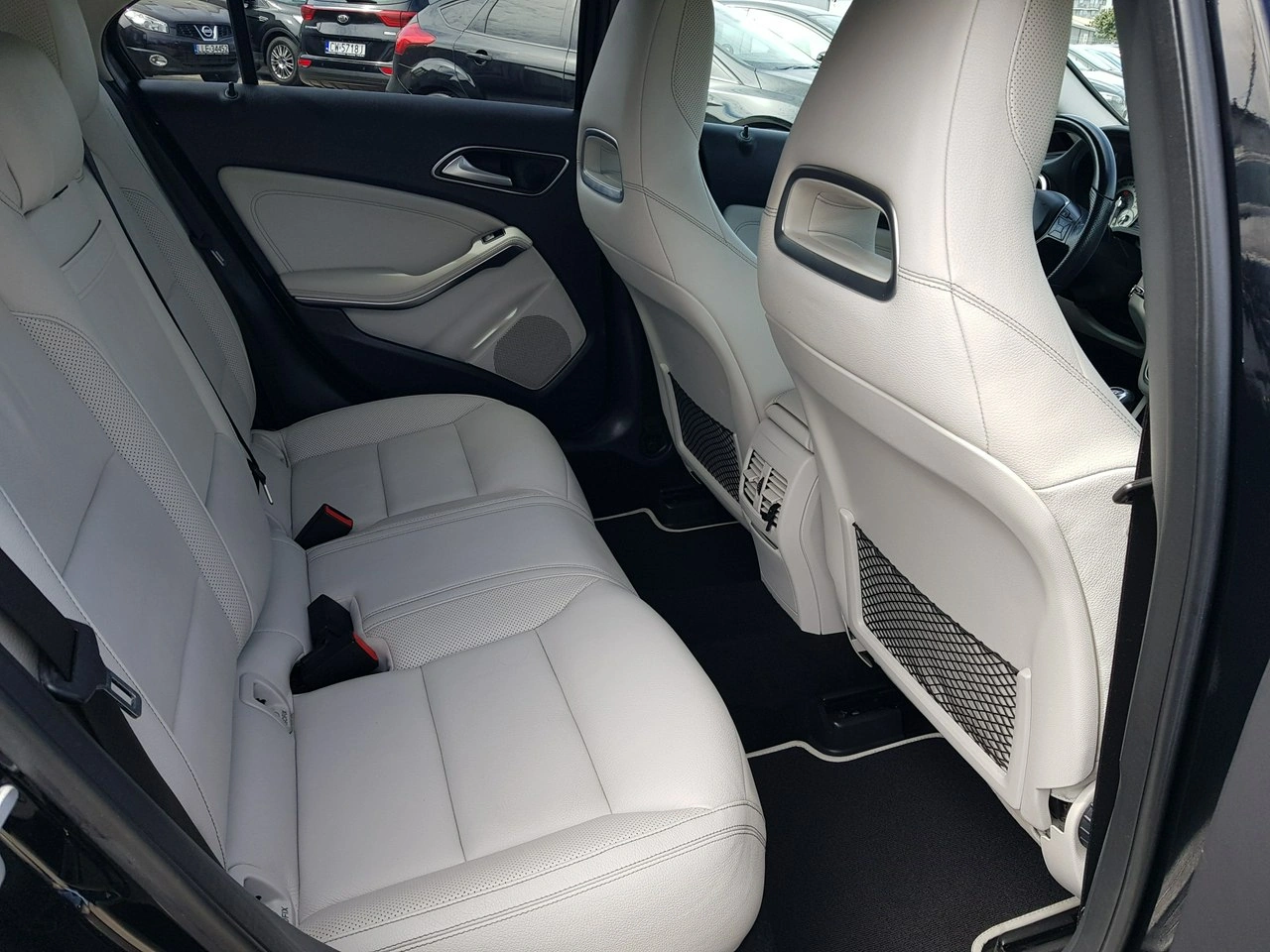 Mercedes A 180 - Zdjęcie 14